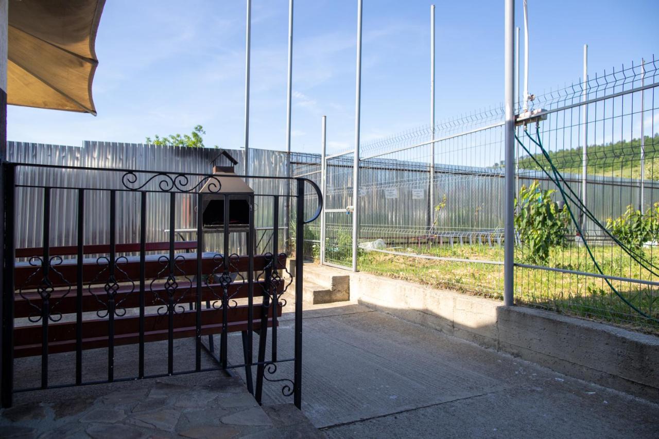 Motel Aris Meridian Piatra Neamţ エクステリア 写真