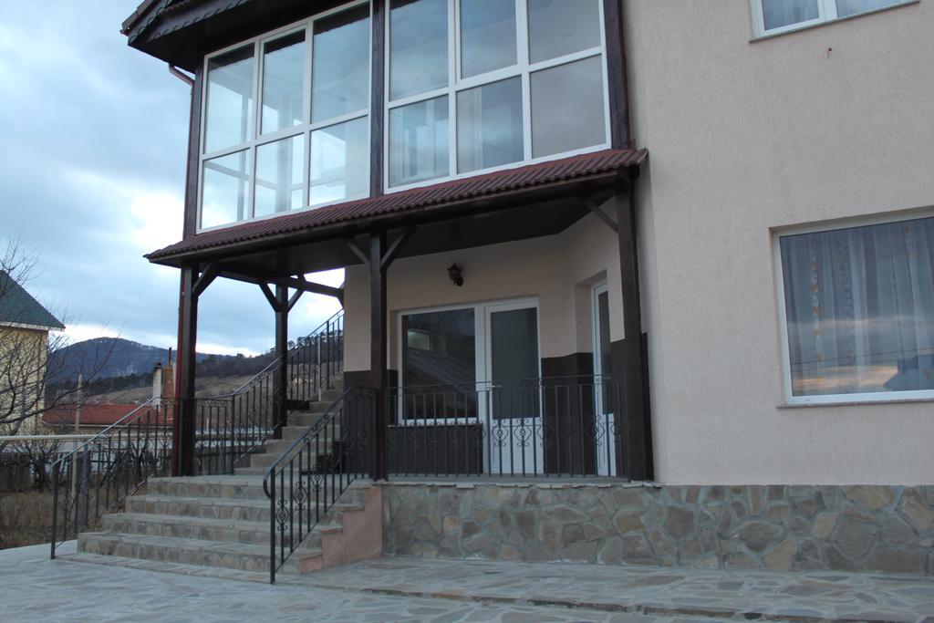 Motel Aris Meridian Piatra Neamţ エクステリア 写真